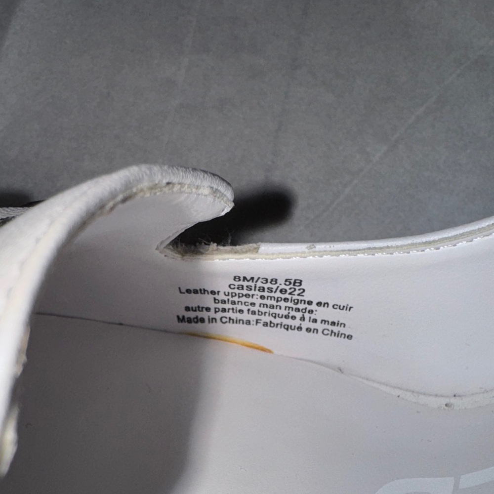 Karl Lagerfeld White Pointed Toe Studded Kitten Heel Pumps - Picture 3 of 6